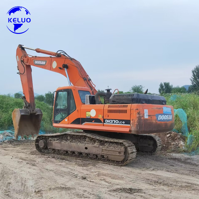 Second-Hand Doosan DH370LC-9 Excavator