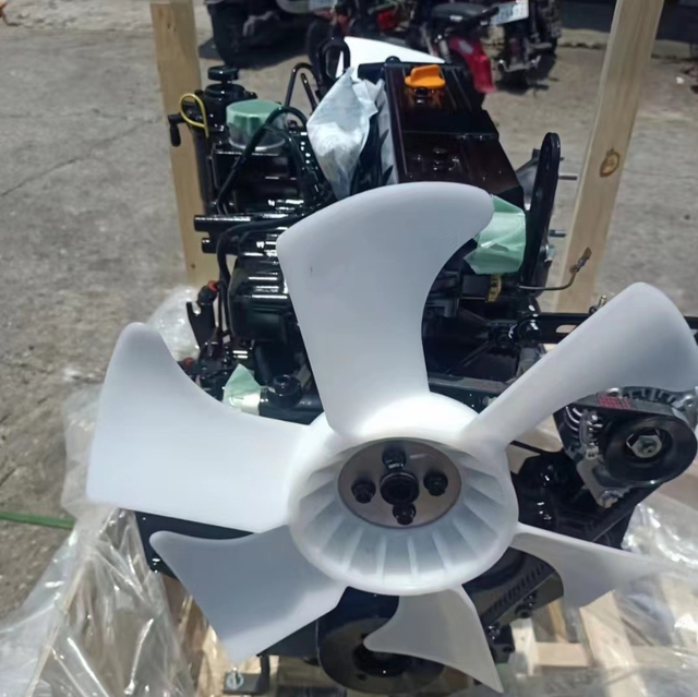 Yanmars 4TNE98 4 Cylinder 43kW Water-Cooled Forklift Diesel Engine Assembly with Electric Start