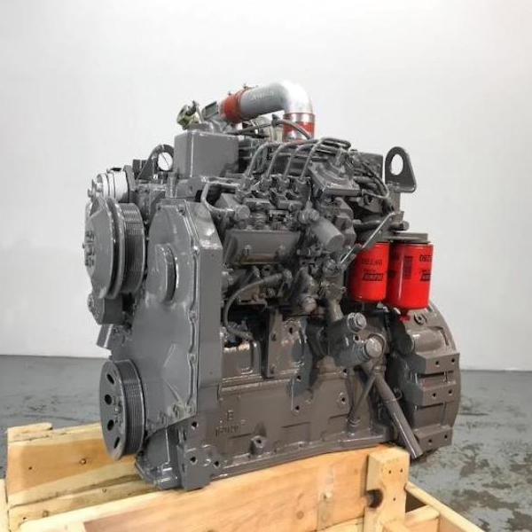 Komatsu PC60-7 Excavator Engine Wide Range of Use 4D102E engine