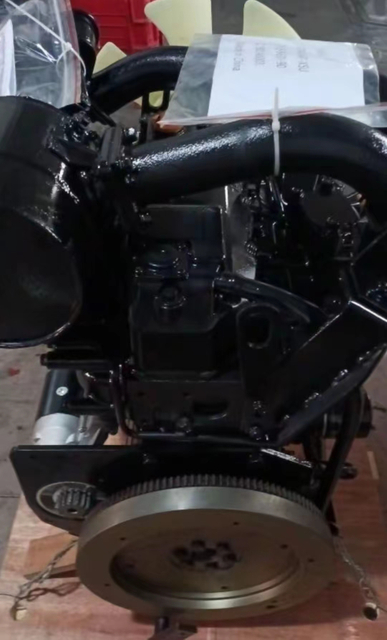 Yanmar Construction Machinery Parts Original Diesel Engine Assembly 4TNV84T