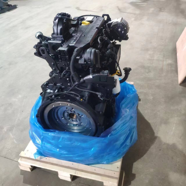 Brand New Deutz TCD 2012 L04 2V Engine for Tractor
