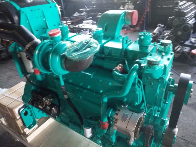 CCEC Cummins Engine K19 KTAA19 600KW 750KVA diesel Engine Generator Set KTAA19-G6A