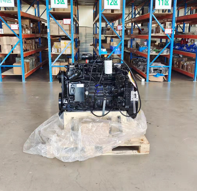 Cummin QSB6.7 diesel Engine Assembly for Excavator Marine water pump