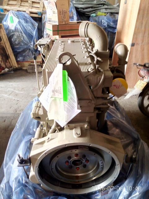 Cummins QSM11-C335 Diesel Engine 10.8L 6-Cylinder Water-Cooled Engine Assembly