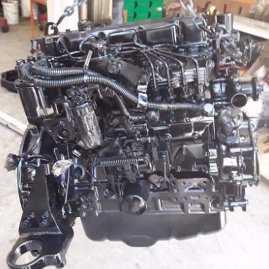 Komatsu 4D84 Engine